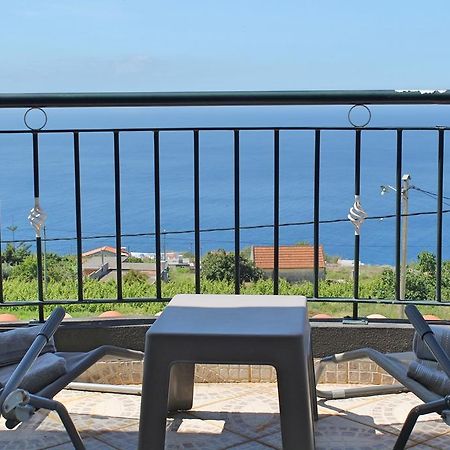 Вилла Ourmadeira - Casa Vista Bela, Countryside Estreito Da Calheta Экстерьер фото